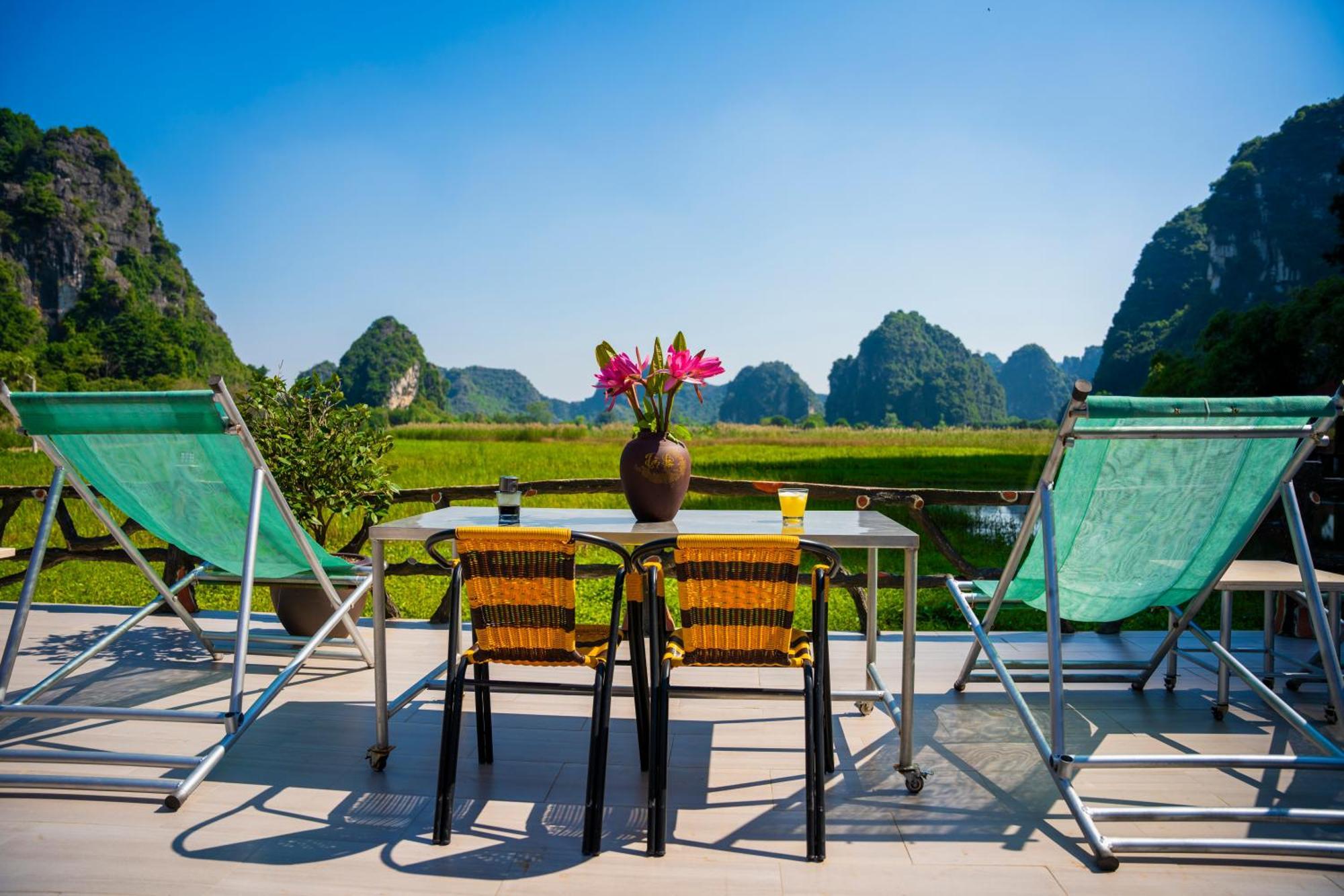 Lotus Field Homestay Ninh Binh Exterior photo